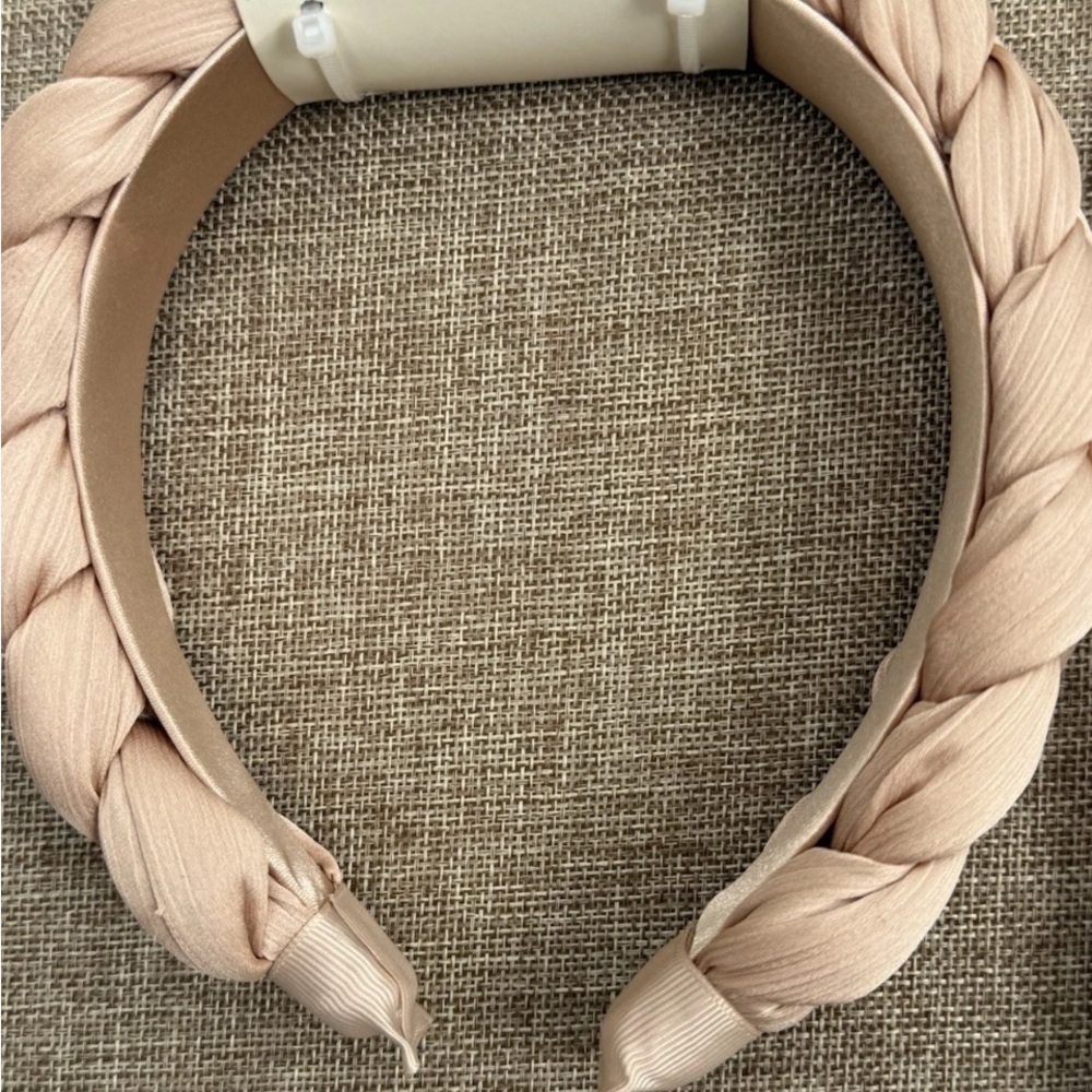 The Hair Edit Tressé Braided Fabric Headband Champagne New